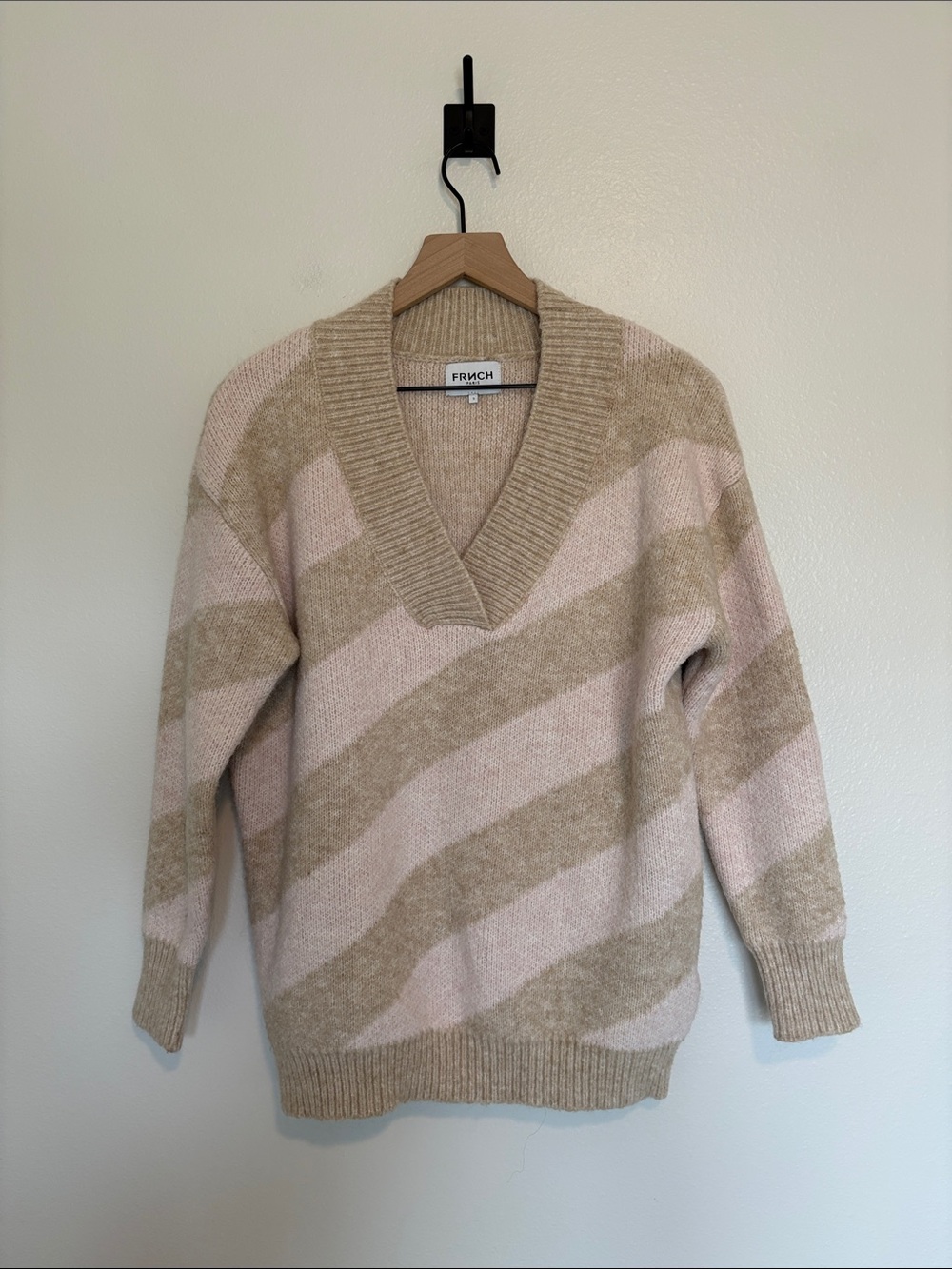 FRNCH Chunky Knit Asymmetrical Stripe V-Neck Pullover Sweater Tan Small